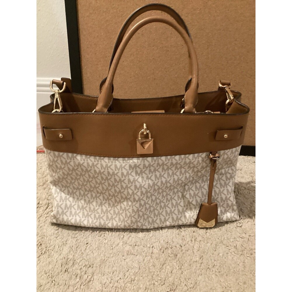 MICHAEL KORS GRAMERCY LARGE SIGNATURE LOGO PRINT SATCHEL -VANILLA